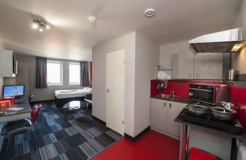 Modern And Comfy Studios At Corporation Village In Coventry Buitenkant foto